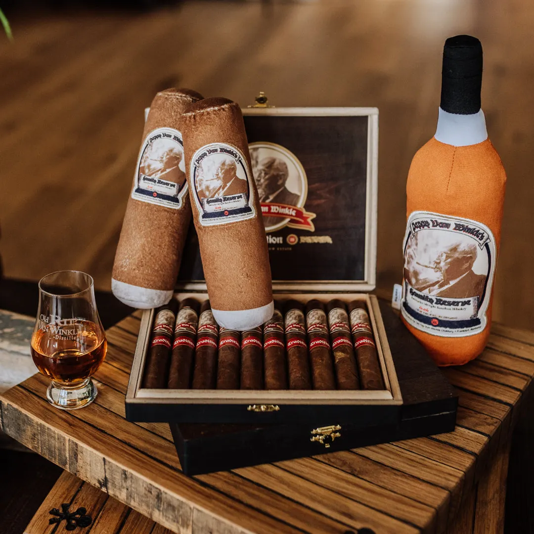 Pappy Van Winkle Pappy Bottle canvas hondenspeeltje met pieper