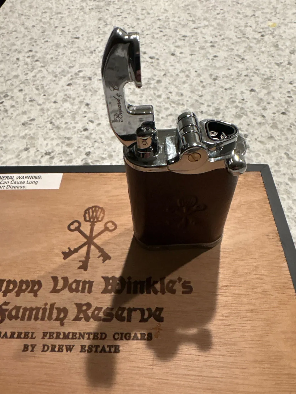 Pappy & Company Custom Table Lighter Gatsby tafelaansteker antiek zadelbruin leer