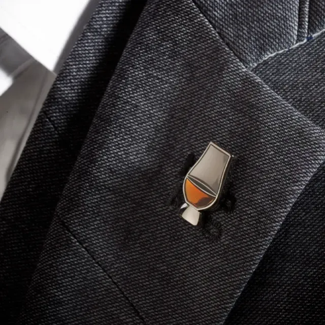 The Glencairn Glass Pin Badge speldje whisky