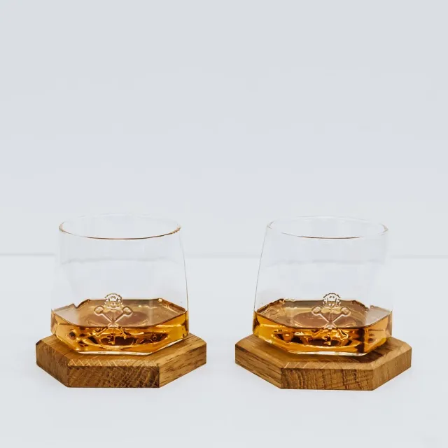Pappy & Company Spinning Glass Set bourbonset met onderzetters