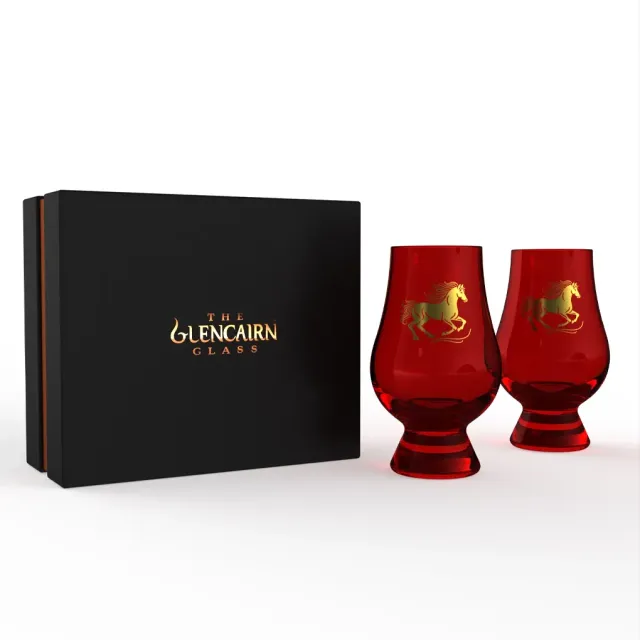 The Glencairn Glass Lunar New Year Horse whiskyglas rood set van 2