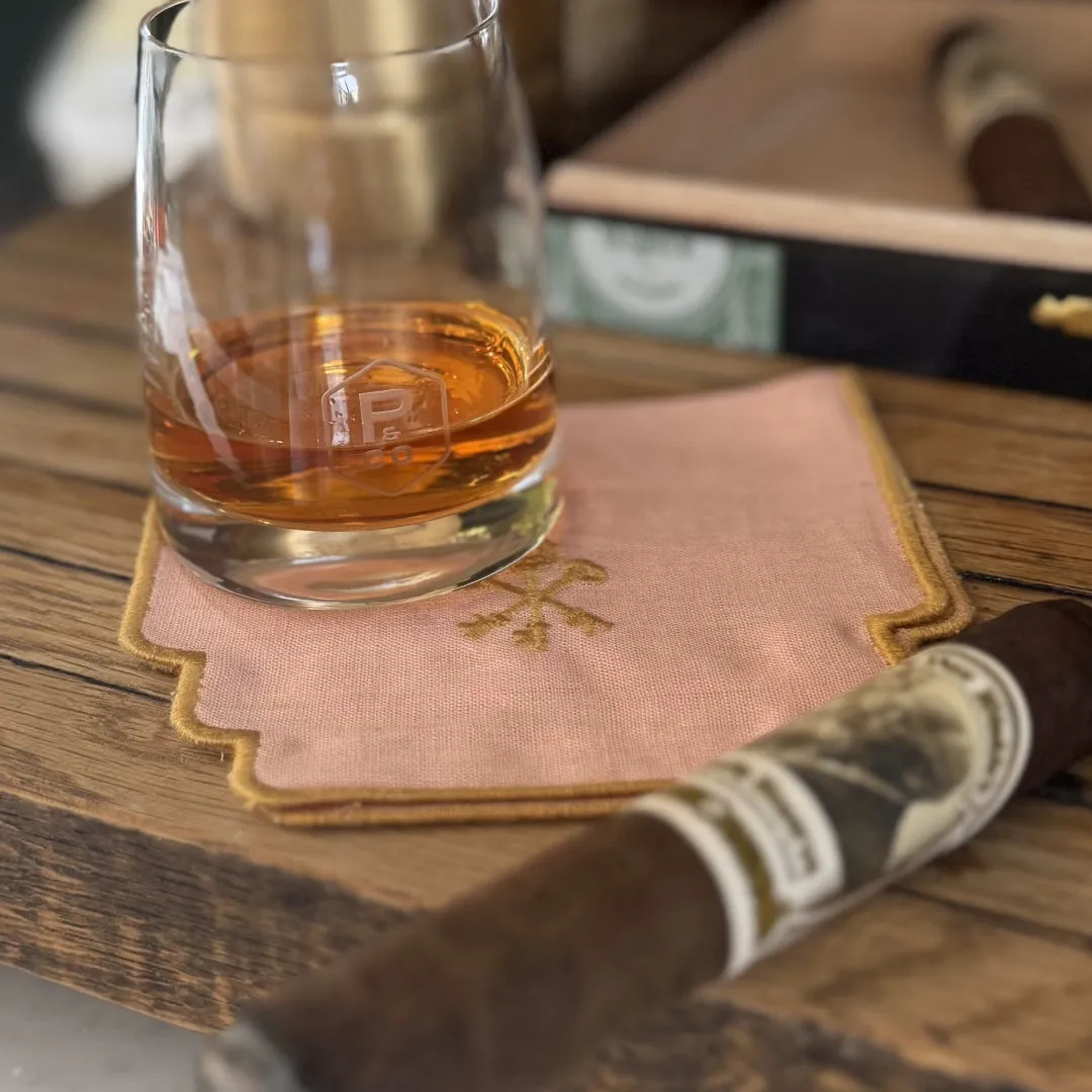 Pappy Van Winkle Embroidered Cocktail Napkins cocktailservetten set van 4 linnenmix