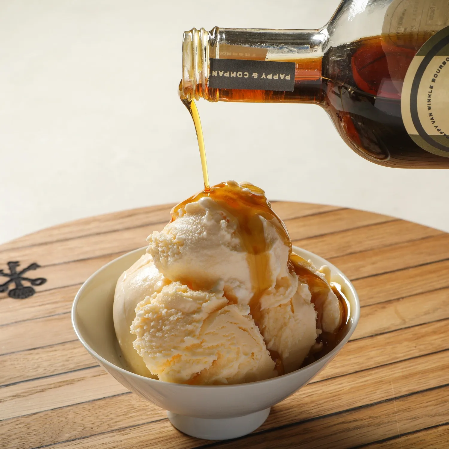 Pappy Van Winkle Bourbon Barrel-Aged Pure Maple Syrup ahornsiroop